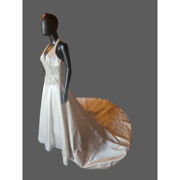 NWOT - Pearl Satin Halter Beaded Basque Waist Wedding Gown - Allure Bridal - Picture 2 of 12